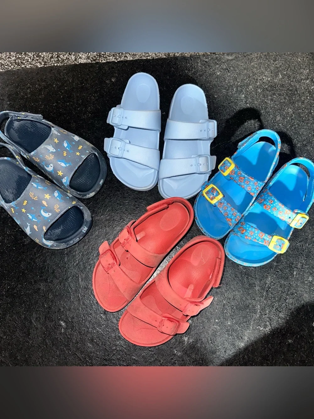 11/12 Kids Double-Buckle Sandals in Red and Blue - Cushioned Comfort